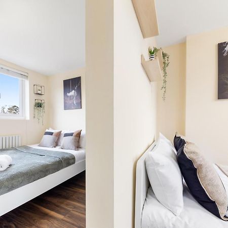 Twickenham Homes Isleworth Extérieur photo
