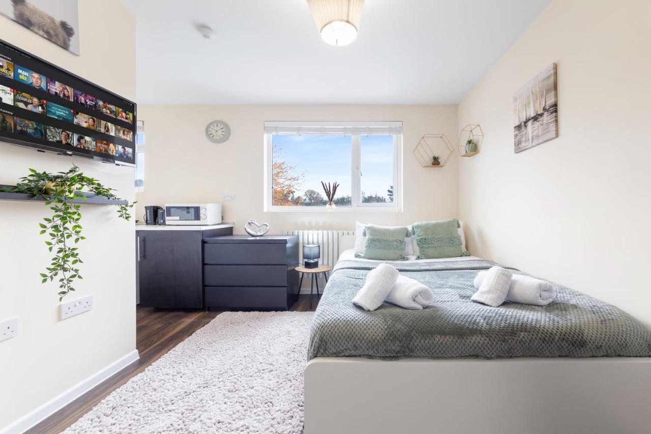 Twickenham Homes Isleworth Extérieur photo