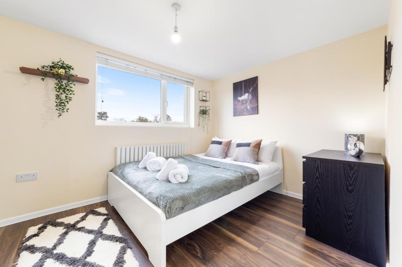 Twickenham Homes Isleworth Extérieur photo