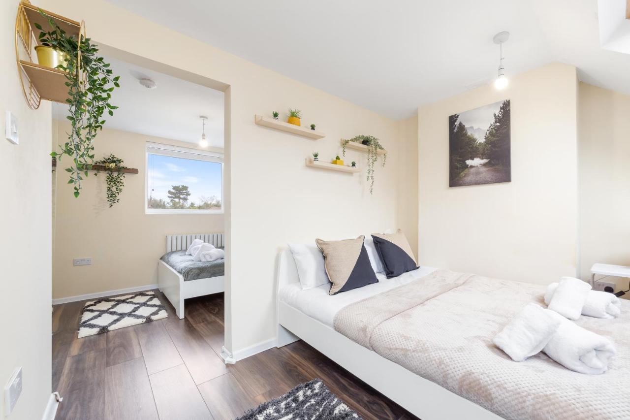 Twickenham Homes Isleworth Extérieur photo
